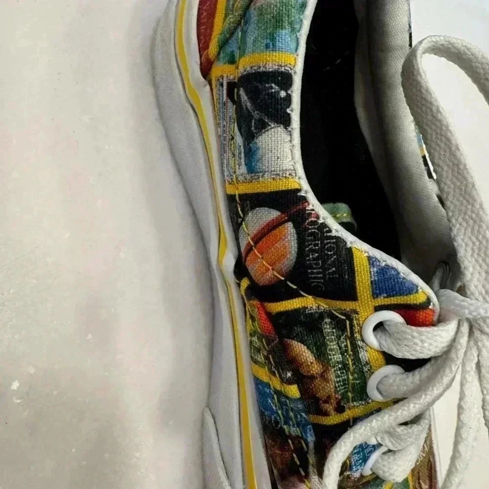 Vans National Geographic kids unisex lace up sneakers size 12